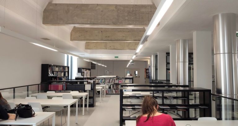 Foto Bib Ulusiada Porto 768x409